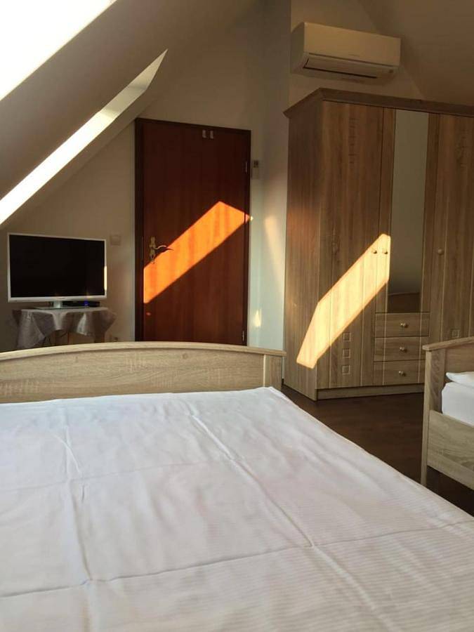 Ferienwohnung für 7 Personen, mit Balkon und Garten, mit Haustier in Bad Godesberg - 2