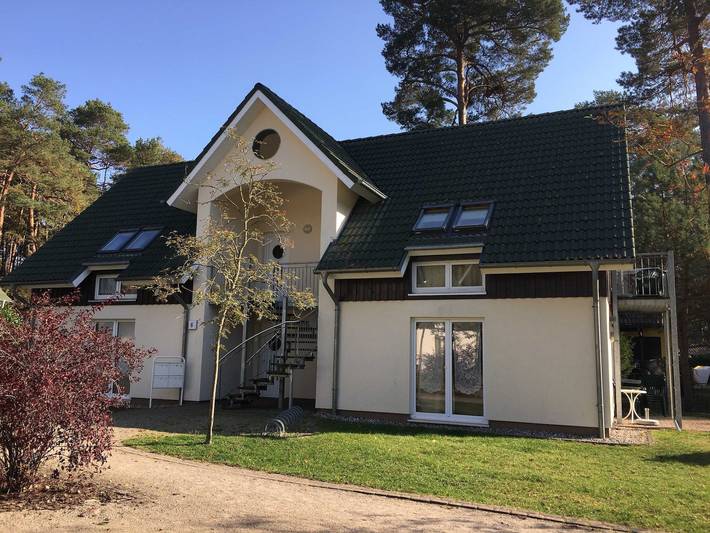 Ferienwohnung für 5 Personen, mit Balkon und Terrasse in Trassenheide