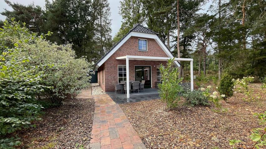 Landgoed Het Grote Zand — Vennenhof Wellness Bungalow mit Hot Tub | 6 Personen in Hooghalen, Drenthe