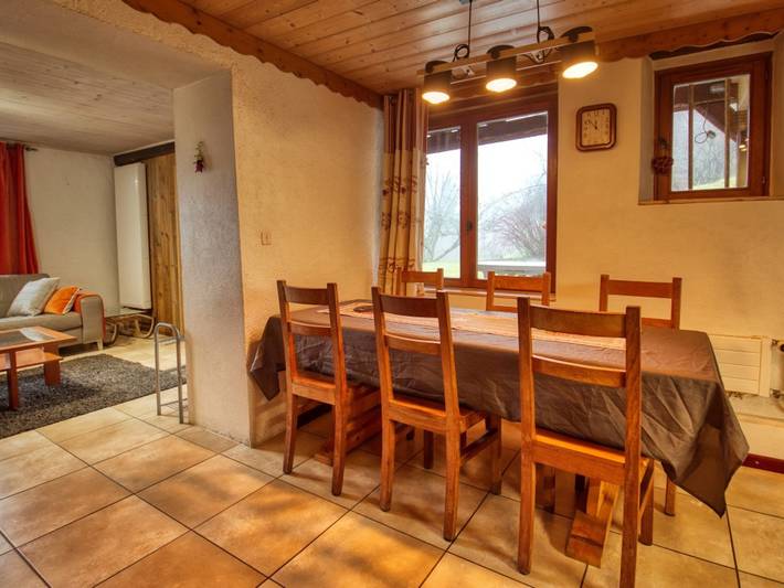 Gîte pour 8 personnes, avec terrasse à Morillon - 2