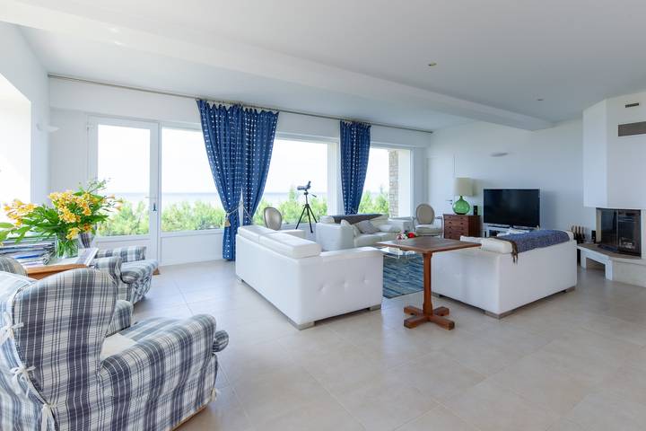 Maison de vacances pour 15 personnes, avec Jacuzzi ainsi que Terrasse et Jardin à Ver-sur-Mer