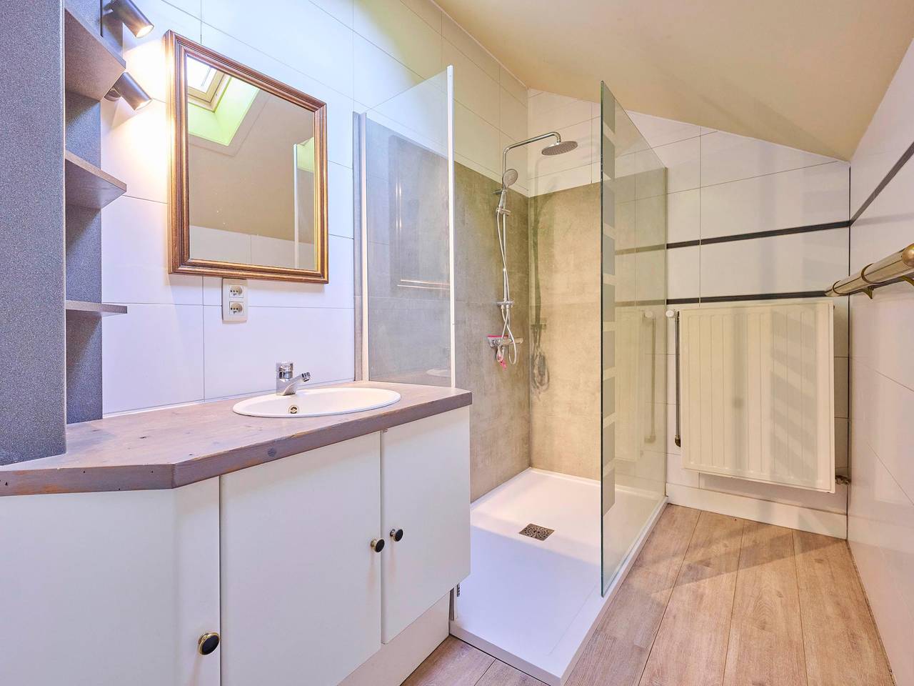 Ruim gekoppelde vakantiewoningen met terras in Geetbets, Vlaams-Brabant