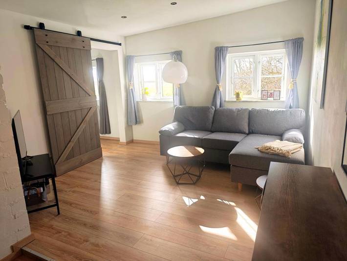Ferienwohnung für 2 Personen, mit Terrasse und Garten sowie Ausblick in Hattstedtermarsch