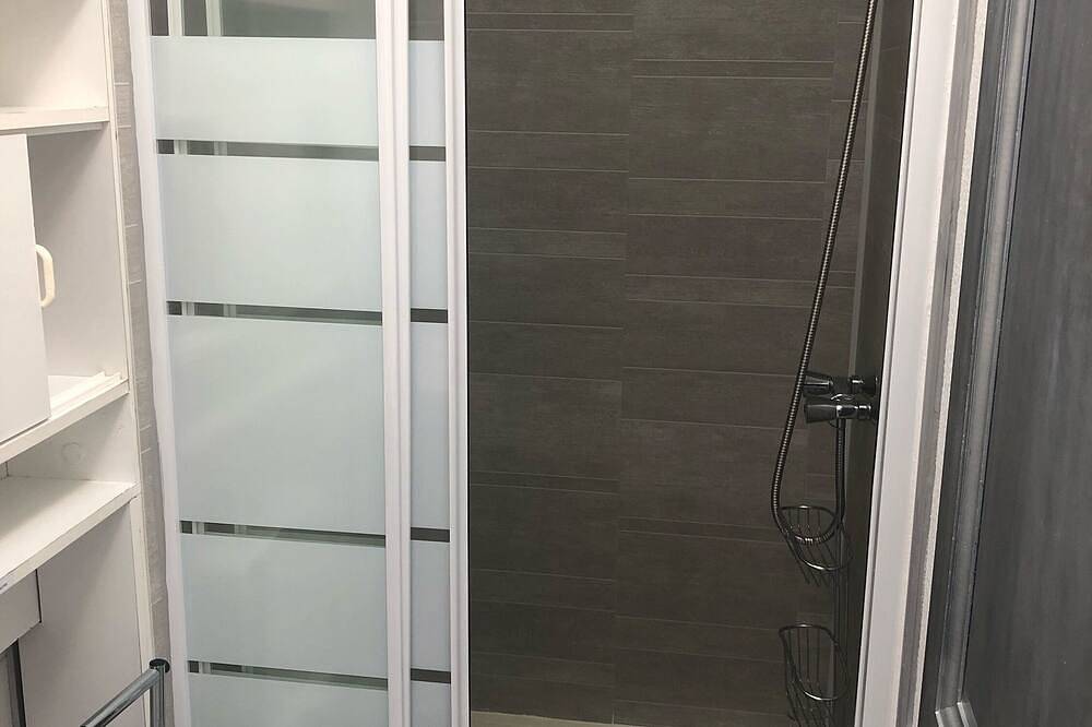 Apartamento entero, Estudio independiente en la villa Carcassonne in Pezens, Región de Carcassonne