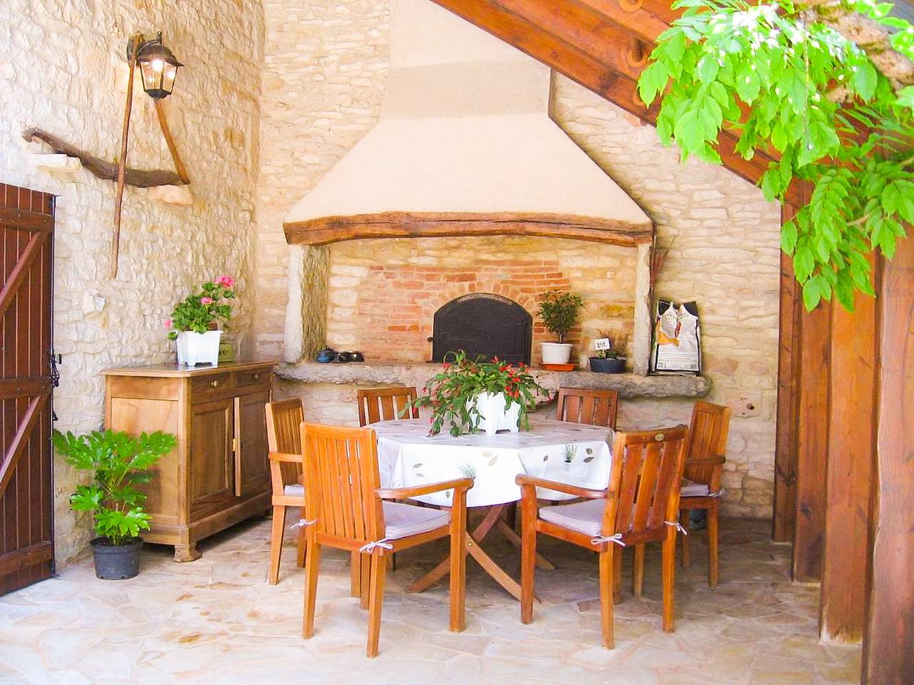 Le Poutoy in Saint-Simon, Parque Natural Regional Causses du Quercy