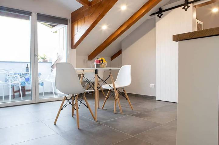 Vacation rental for 2 people, with balcony in Amalfi Coast