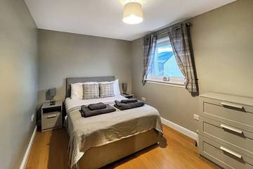 Log Cabin for 4 People in Caol, Loch Eil, Photo 2