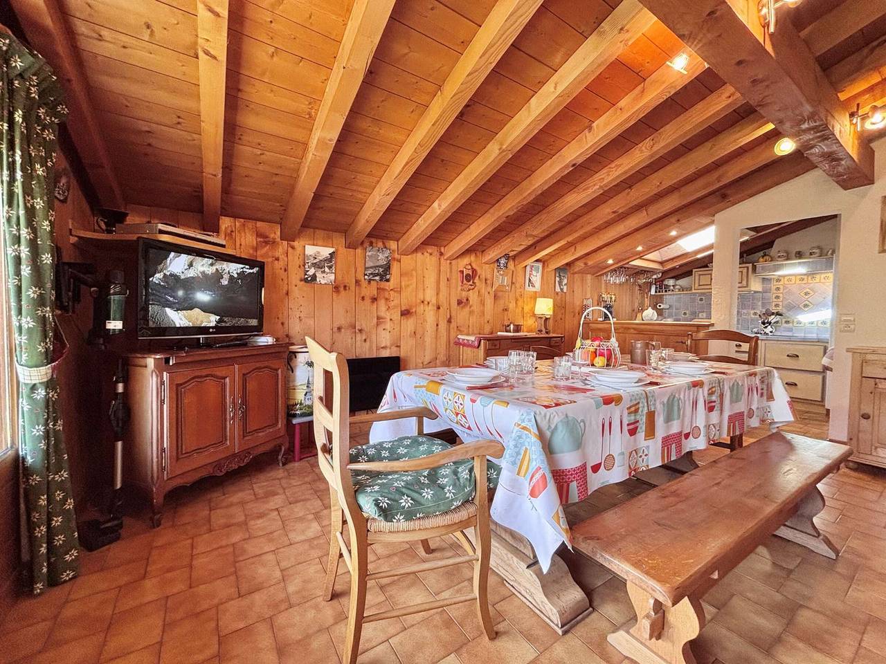 Apartamento entero, Apartamento de 3 piezas en Praz-Sur-Arly, 6 personas, parking, cerca de pistas in Praz-sur-Arly, Pays du Mont-Blanc