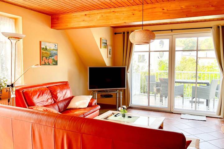 Ferienwohnung für 4 Personen, mit Balkon und Garten