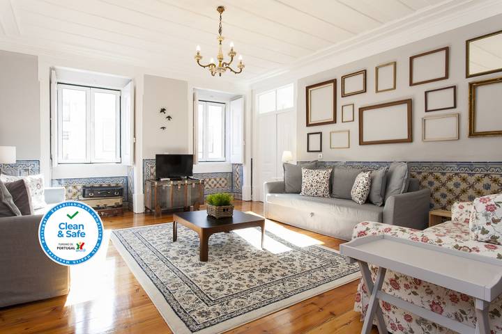 Casa de férias para 22 pessoas, com terraço em Misericórdia