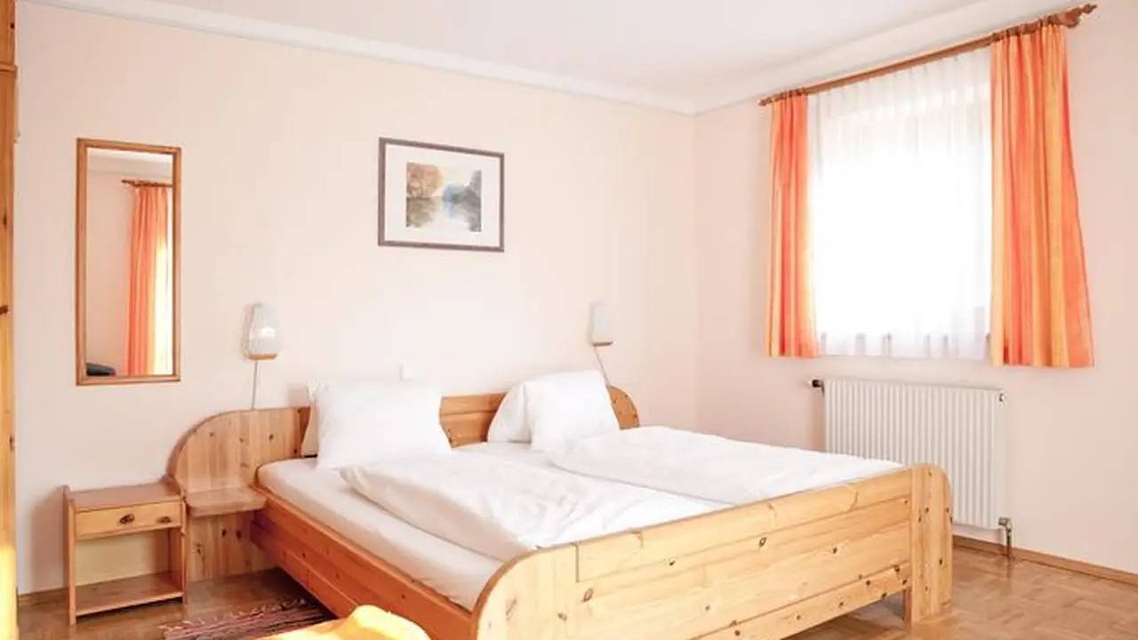 Doppelzimmer für 3 Personen (18 m²) in Bad Waltersdorf in Bad Waltersdorf, Steirerland