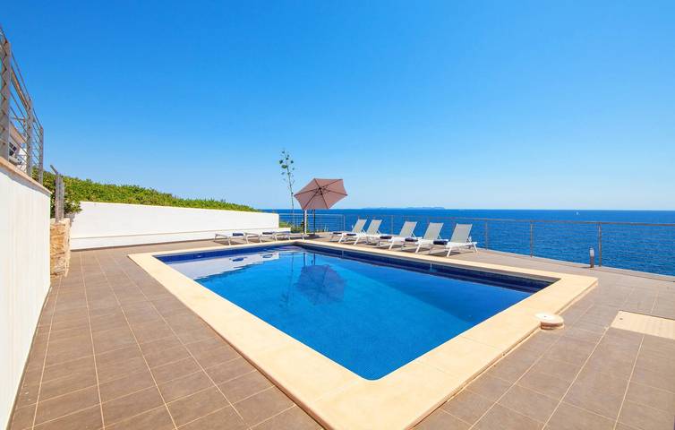 Apartment mit Meerblick, Pool und Küche in der Nähe des Strandes Cala Pi in Cala Pi, Llucmajor