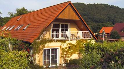 Ferienwohnung für 5 Personen, mit Ausblick und Balkon sowie Garten, kinderfreundlich in Sangerhausen