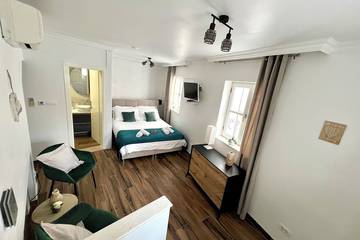 Villa for 4 People in Split, Split-Dalmatia, Photo 1