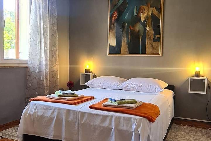 Appartement entier, Appartement Bosiljak - Jelsa - île de Hvar in Jelsa, Hvar