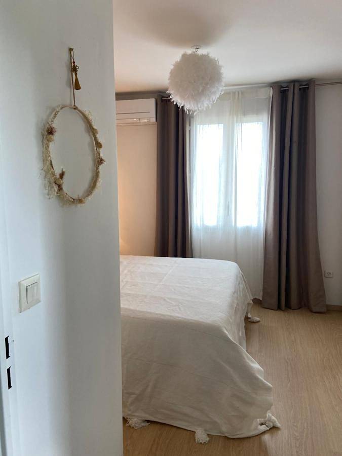 Parc de vacances pour 4 personnes, avec terrasse ainsi que bassin pour enfant et piscine dans Golf de Pont Royal - 4