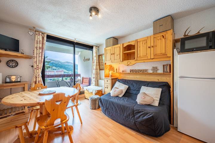 Gîte pour 4 personnes, avec balcon à Montgellafrey - 4
