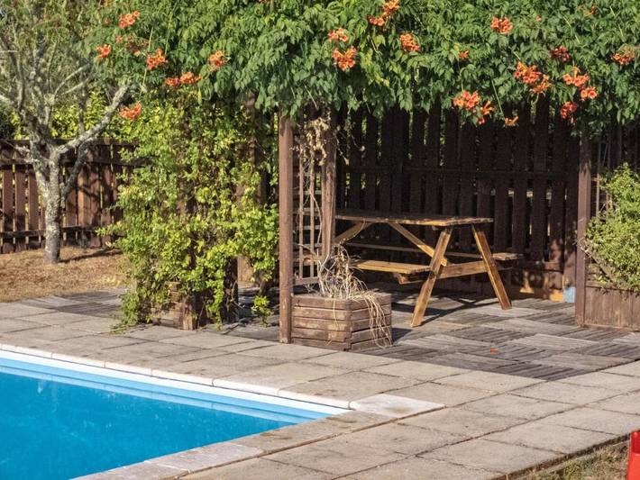 Location de vacances pour 6 personnes, avec piscine et terrasse à Bélis - 3