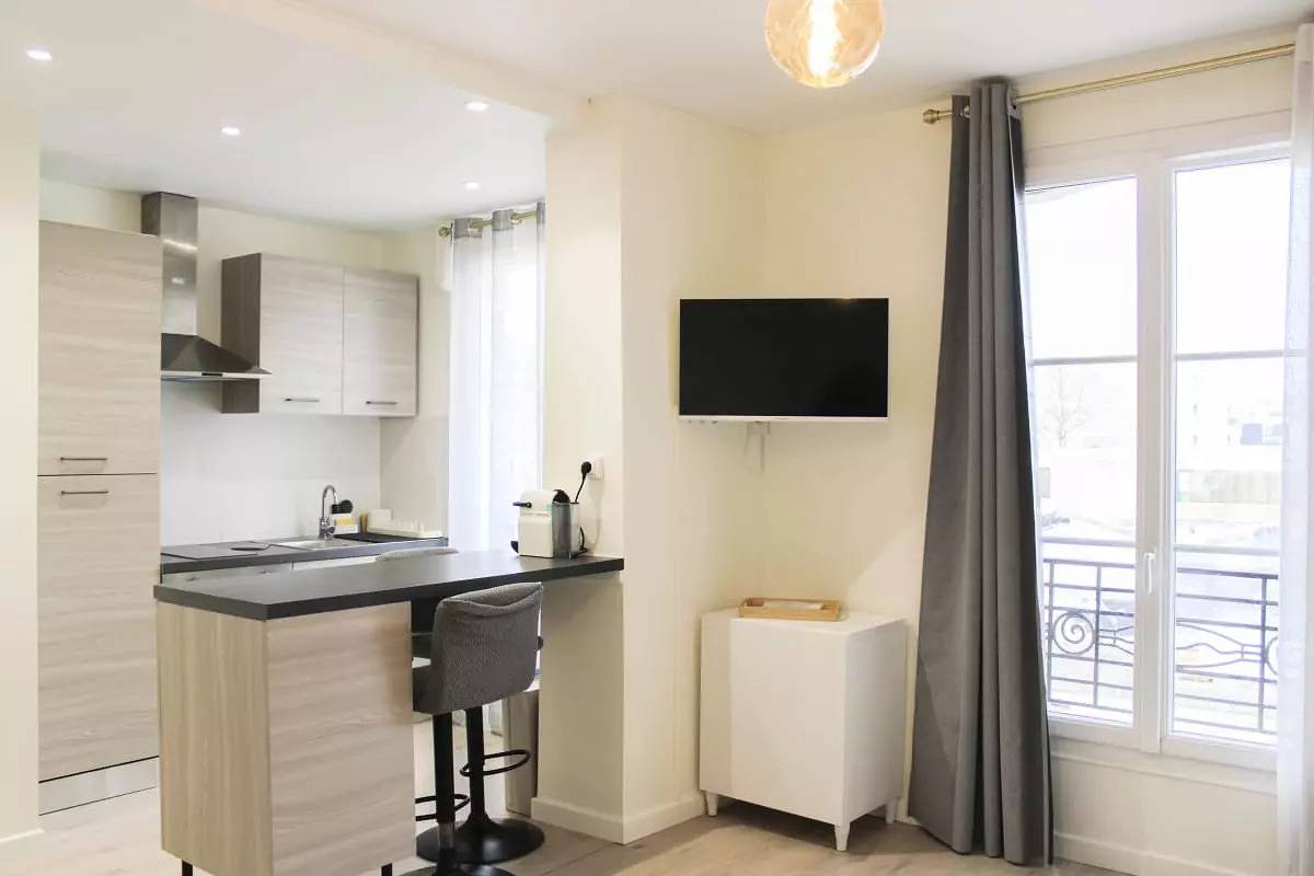 Studio entier, Studio pour 2 Personnes in Clichy, Hauts-de-Seine