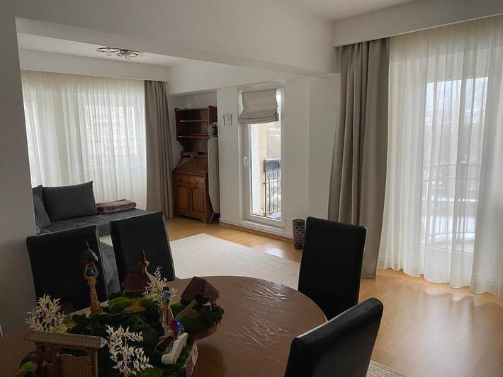 Gîte pour 5 personnes, avec Balcon ainsi que Terrasse et Vue dans Baia Mare