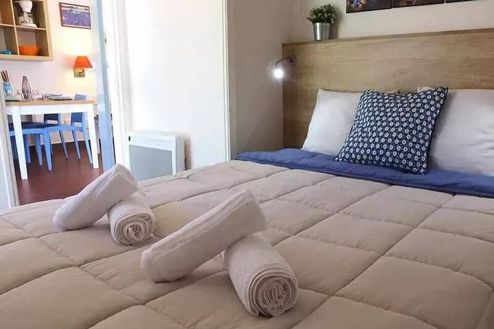 Location de vacances pour 4 personnes, avec terrasse à Lagrand - 3