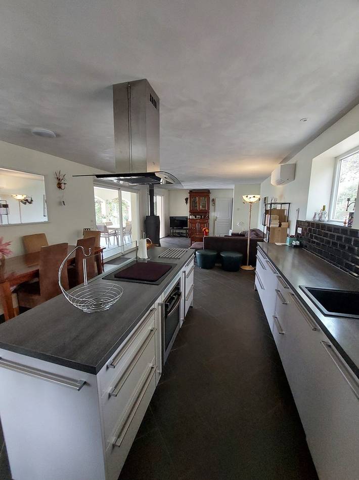 Gîte pour 6 personnes, avec Piscine à Siran - 2