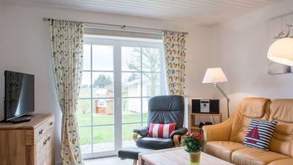 Ferienhaus für 6 Personen, mit Sauna und Garten sowie Ausblick, mit Haustier in Wenningstedt