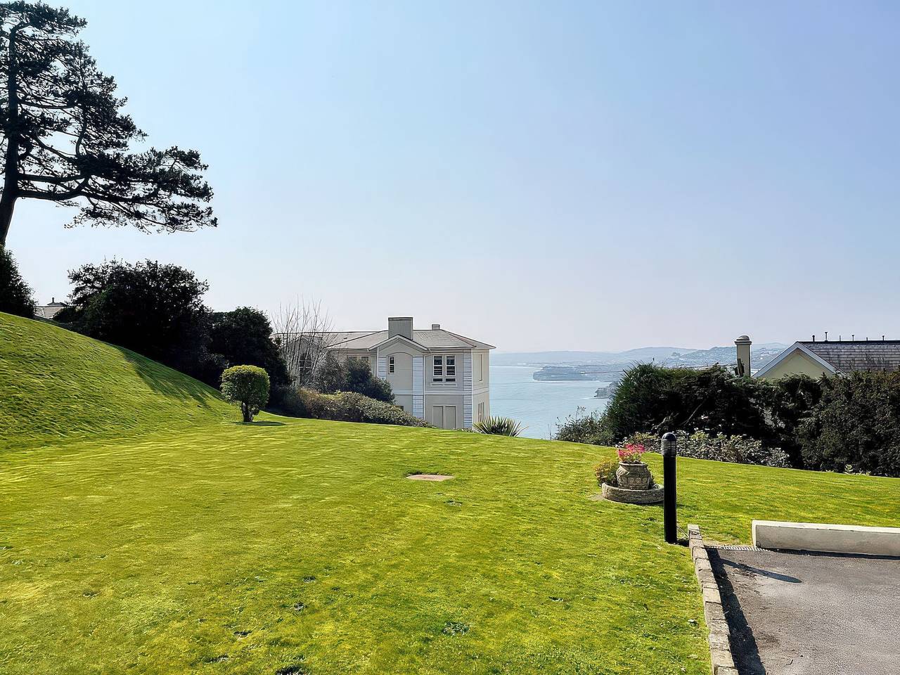 Apartment for 4 People in Torquay, Torbay