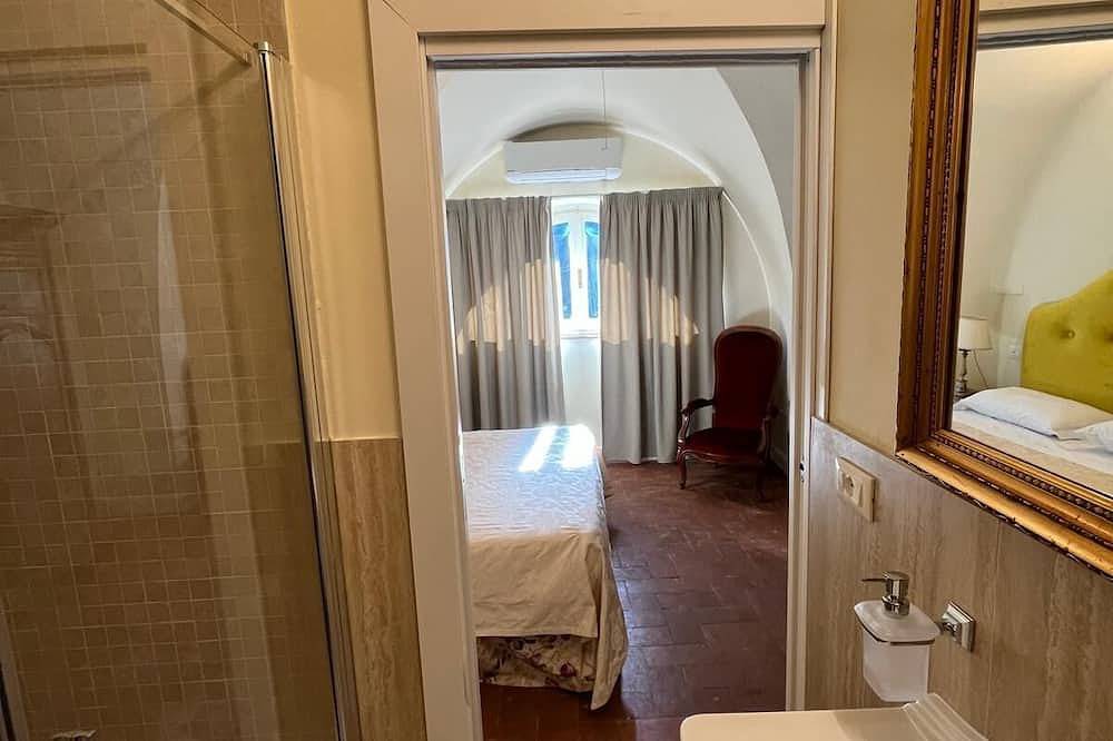 Ganze Wohnung, Apartment in eighteenth-century villa in Buggiano, Pistoia Provinz