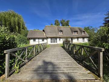 Location de vacances pour 10 personnes, avec piscine et vue à Francheville (Eure)