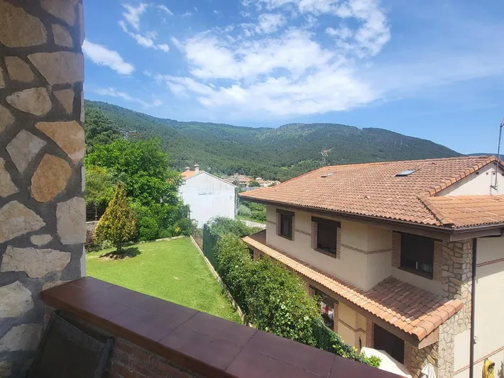 Casa de vacaciones para 8 personas, con piscina además de jardín y vistas - 1