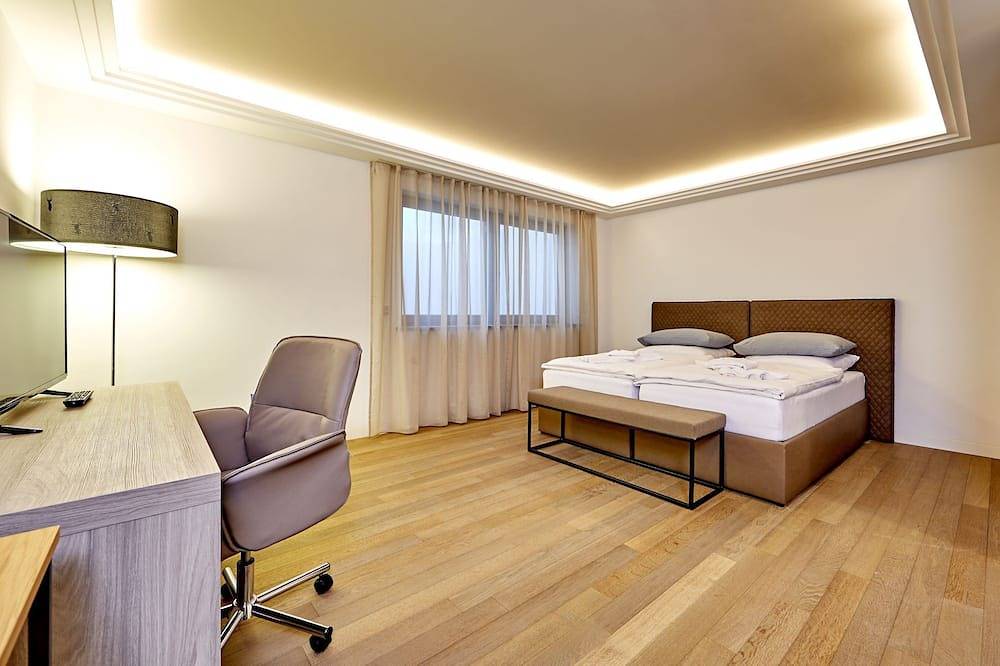 Ganze Wohnung, Modern mit Tradition in Murnau/  m. gr. Südterr./ Garten, Bbq, Wifi, Sauna Haus! in Murnau am Staffelsee, Das Blaue Land