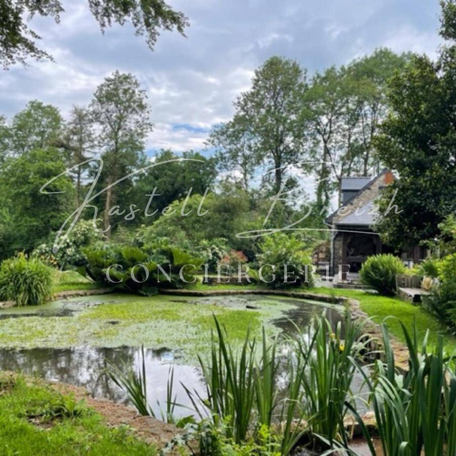 Le Cocon du manoir de Kerollivier in Saint-Gilles-Pligeaux, Région de Guingamp