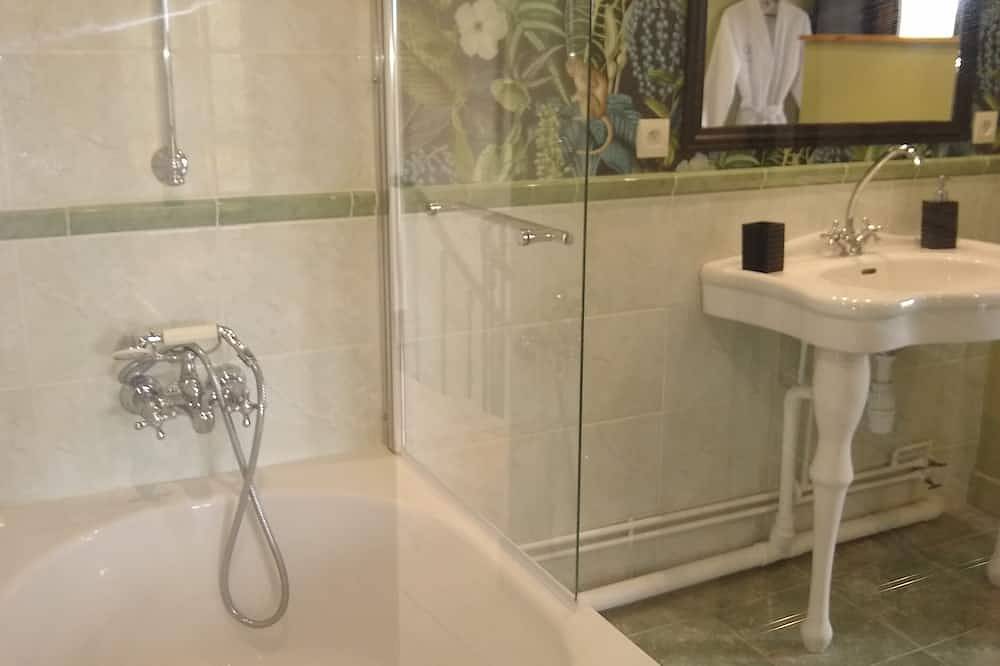 Ganze Wohnung, Doppelzimmer-Klassisch-Ensuite mit Bad-Parkblick-Chambre doublegeorge Sand in Lunay, Vendôme und Umgebung