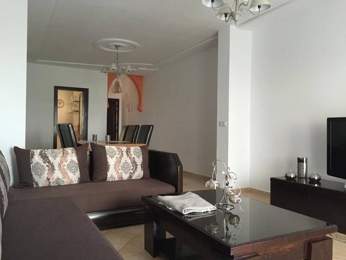 Gîte pour 9 personnes, avec jardin et piscine dans Madagh - 2