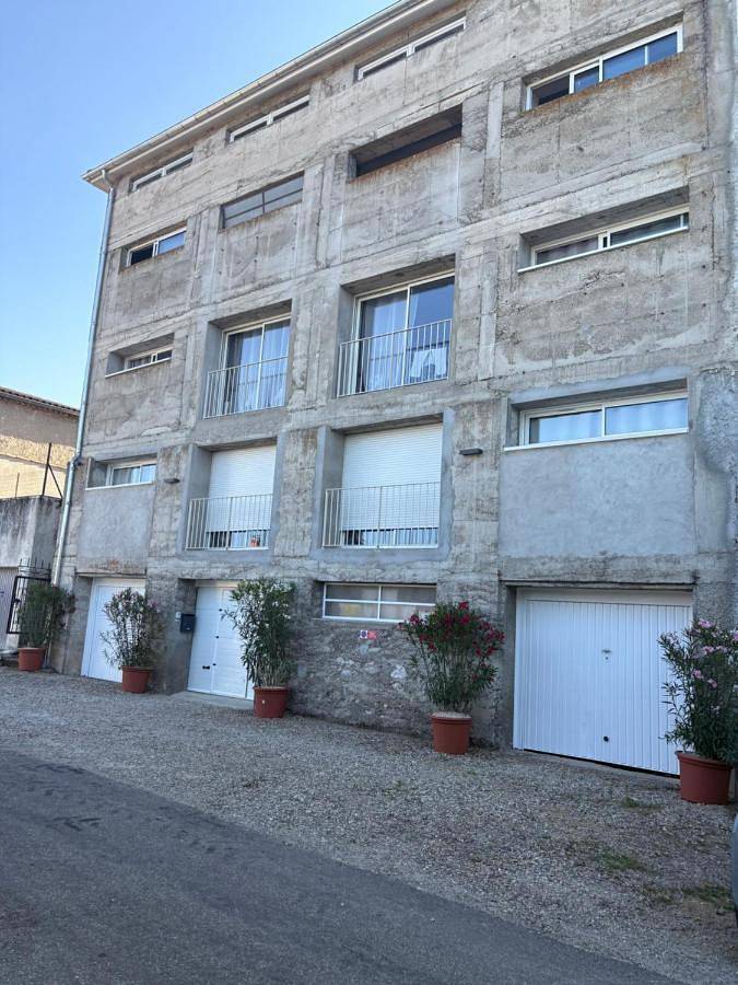 Gîte pour 6 personnes, avec vue et balcon, animaux acceptés à Laplume - 4