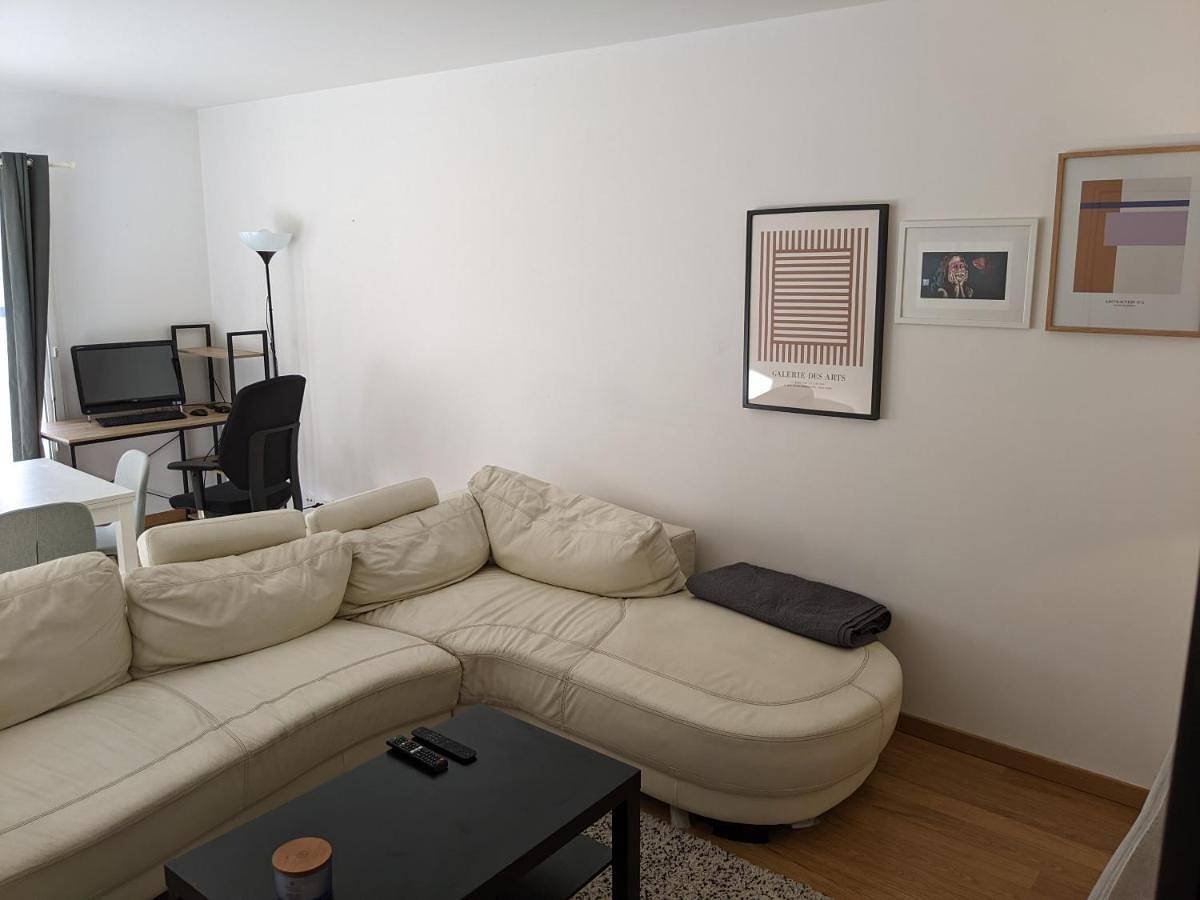 Appartement entier, Two-Bedroom Apartment in Guyancourt, Yvelines