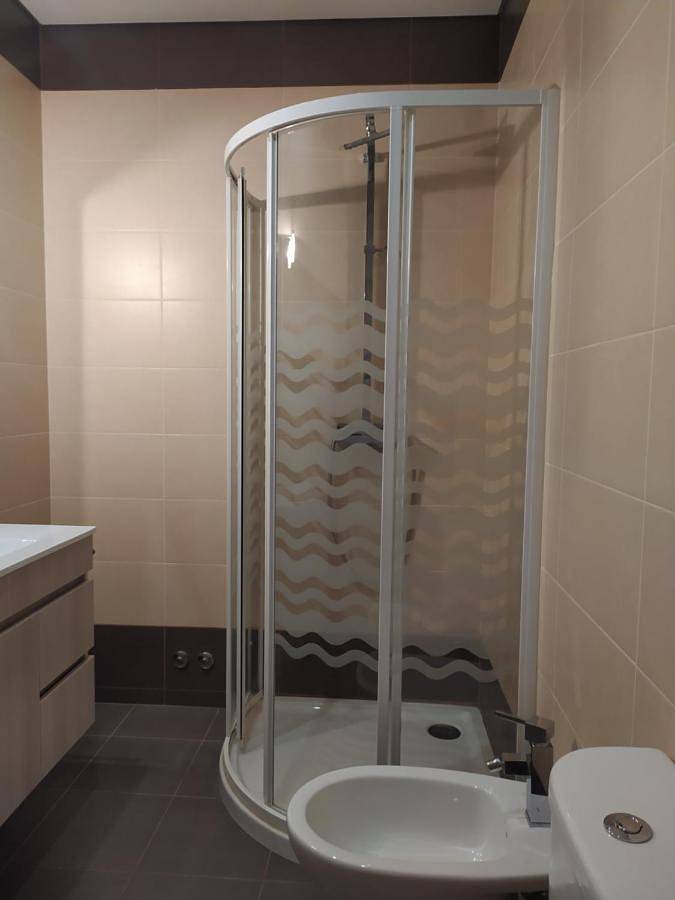 Location de vacances pour 7 personnes, avec vue ainsi que jardin et piscine, animaux acceptés dans Mogadouro - 2