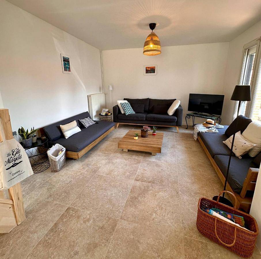 Appartement entier, La Casa Del Mar Maison avec jardin proche de la mer et de Dieppe in Bracquemont, Région de Dieppe