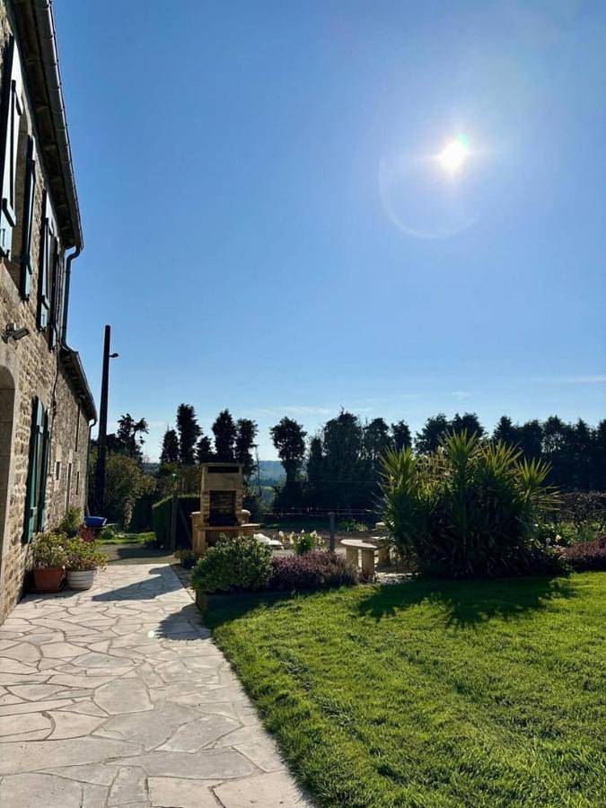 Location de vacances pour 7 personnes, avec jardin à Trédaniel - 2