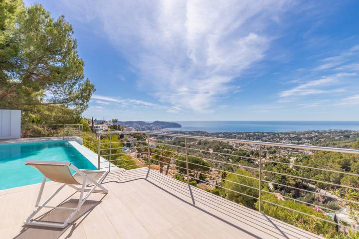 Casa rural para 10 personas, con jardín en Teulada