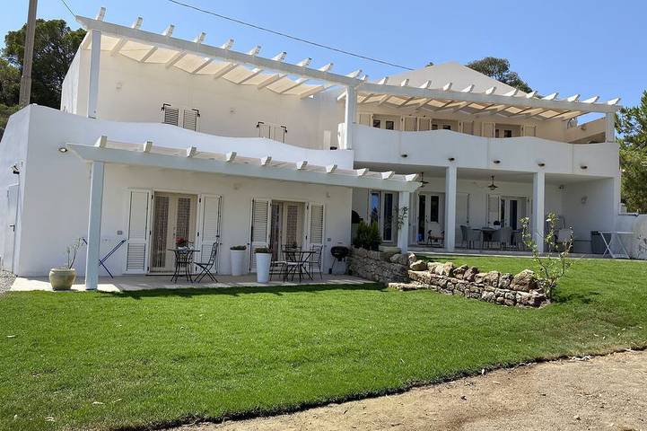 Villa pour 16 personnes, avec balcon et jardin - 1