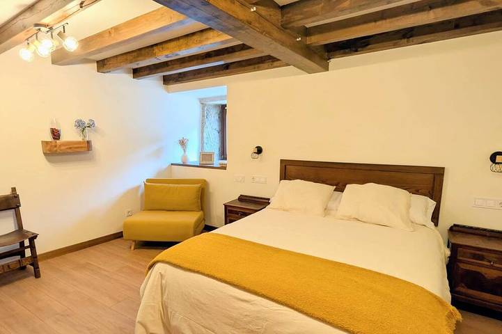 Entire house for groups in the heart of the Ribeira Sacra in Chantada, Reserva da Biosfera Ribeira Sacra e Serras do Oribio e Courel