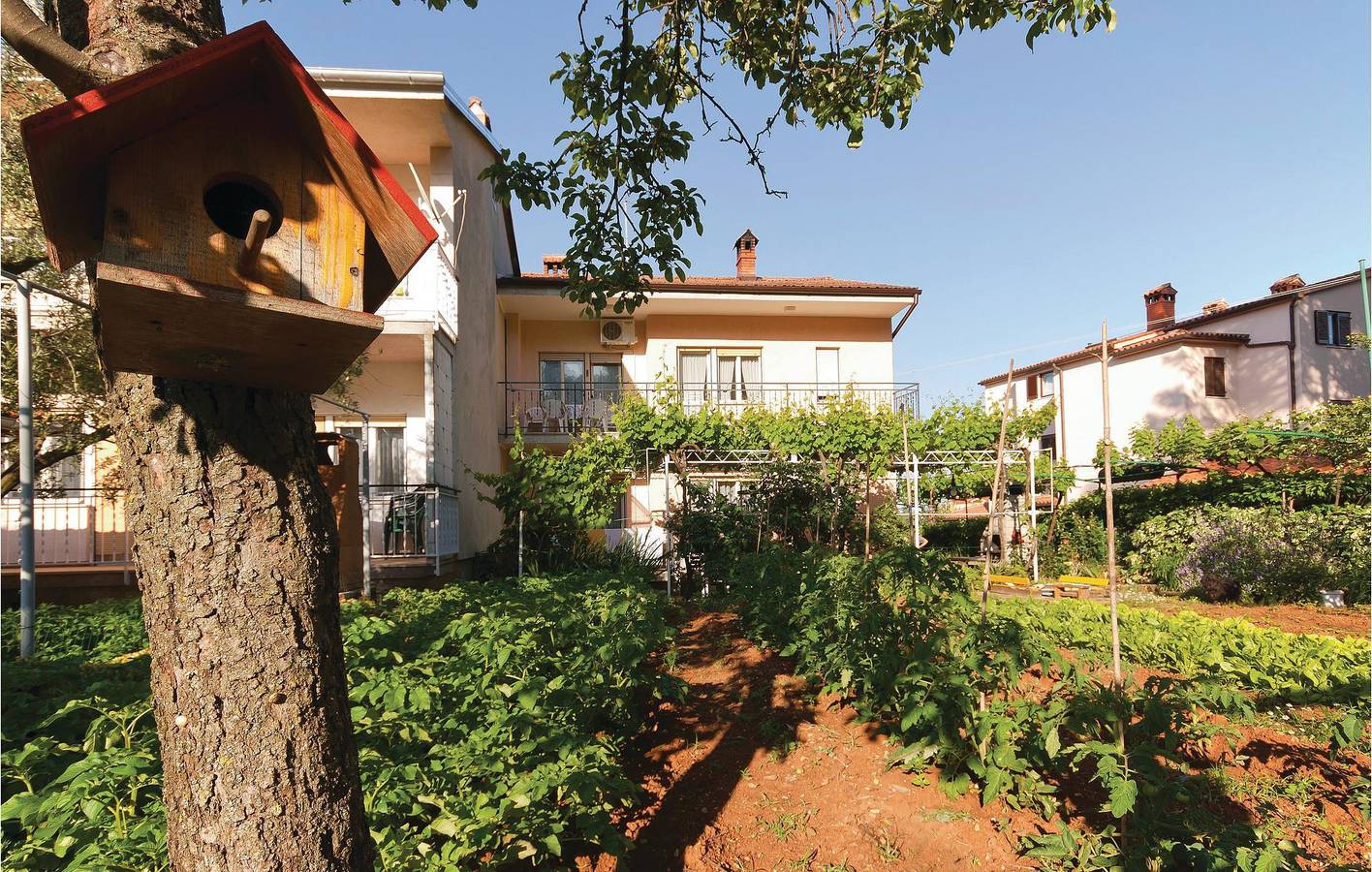 Ganze Ferienwohnung, Ferienwohnung für 5 Personen mit Terrasse in Valbandon, Fazana