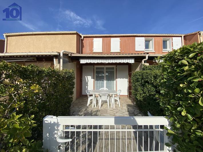 Location de vacances pour 6 personnes, avec piscine et terrasse à Vendres - 2