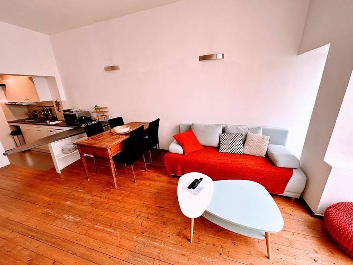 Gîte pour 4 personnes, avec terrasse dans Basilique Saint-Seurin de Bordeaux - 2