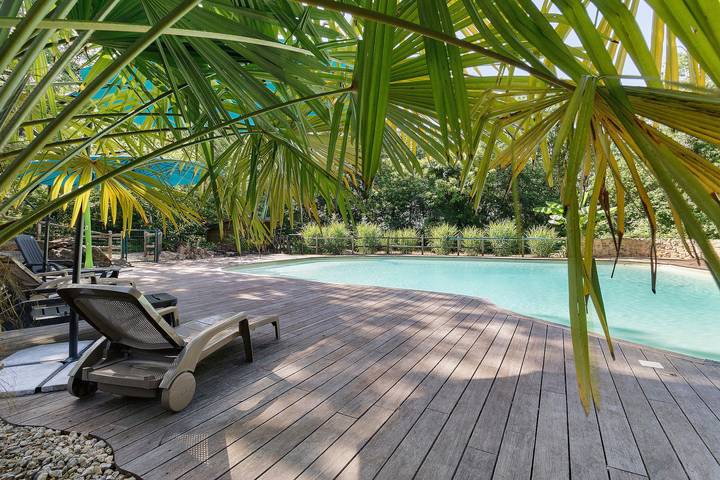 Location de vacances pour 4 personnes, avec Jardin à Proissans