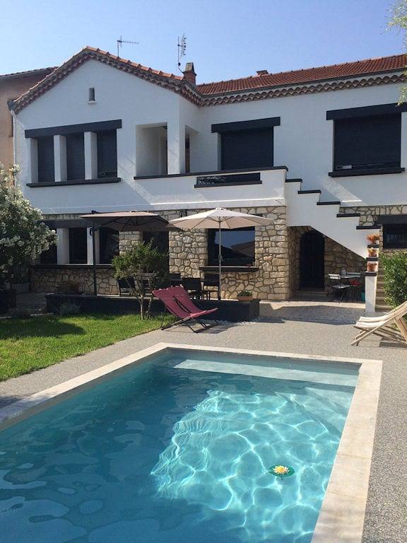 Chambre d’hôte pour 2 personnes, avec piscine et jardin à Avignon - 2