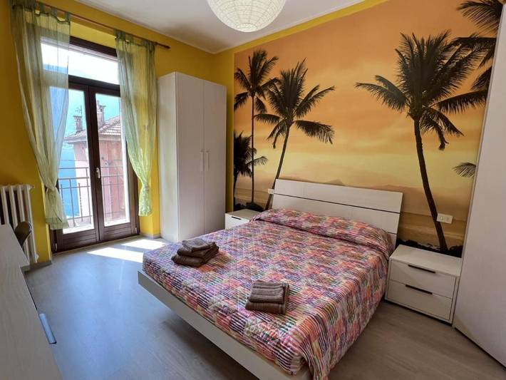 Ferienwohnung für 4 Personen, mit Balkon und Terrasse sowie Ausblick und Seeblick