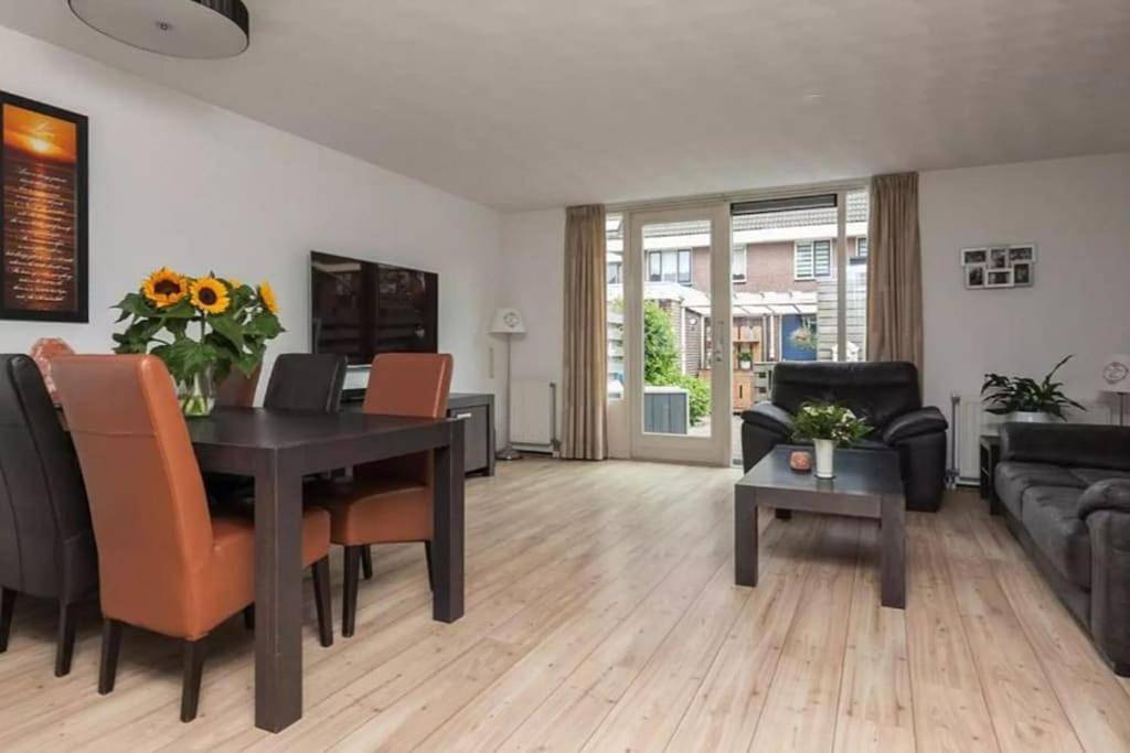 Geheel appartement, Apartment in Beverwijk, Nederlandse Noordzeekust